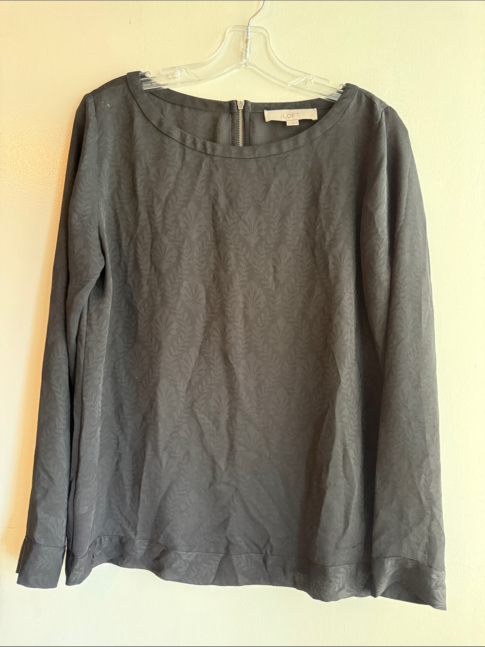 LOFT Black Long-Sleeve Jacquard Top Small